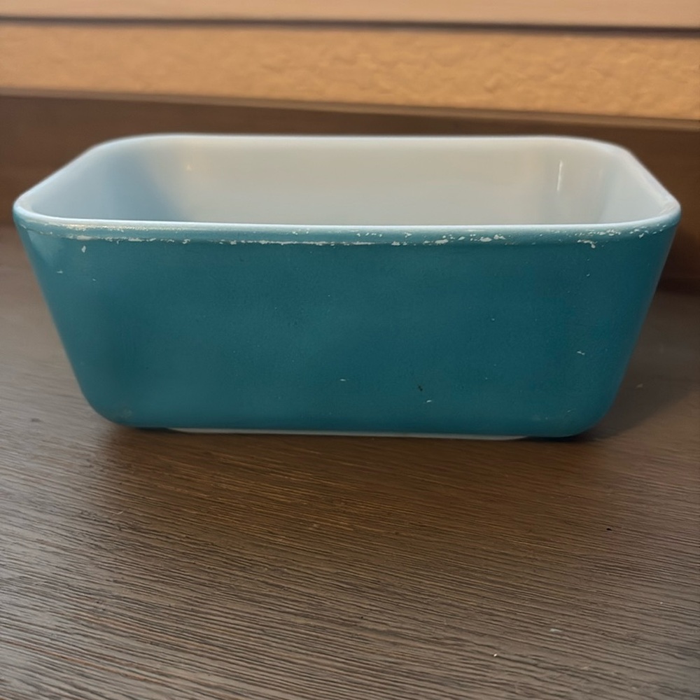 Pyrex Turquoise Blue Glass Refrigerator Storage Container 502-B A-18 USA